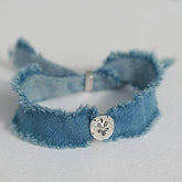 Bracelet enroulé en denim argenté