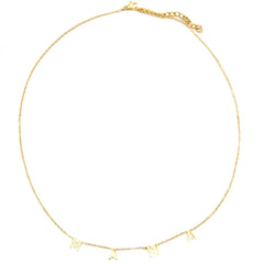 Goldene Halskette mit den Buchstaben Mama