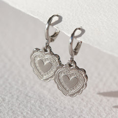 Oorbellen hart zilver
