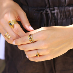 Gold ring statement Tiger Eye