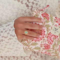 Bague dorée ovale turquoise