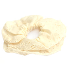 Scrunchie broderie beige