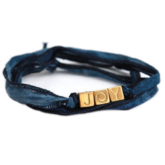 Vaqueros índigo envolventes Joy