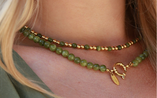 Natuurstenen Sieraden: Soorten, Kleuren & Betekenis | Love Ibiza
