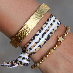 Bangle hammered gold