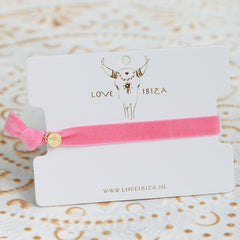 Velvet bracelet coral