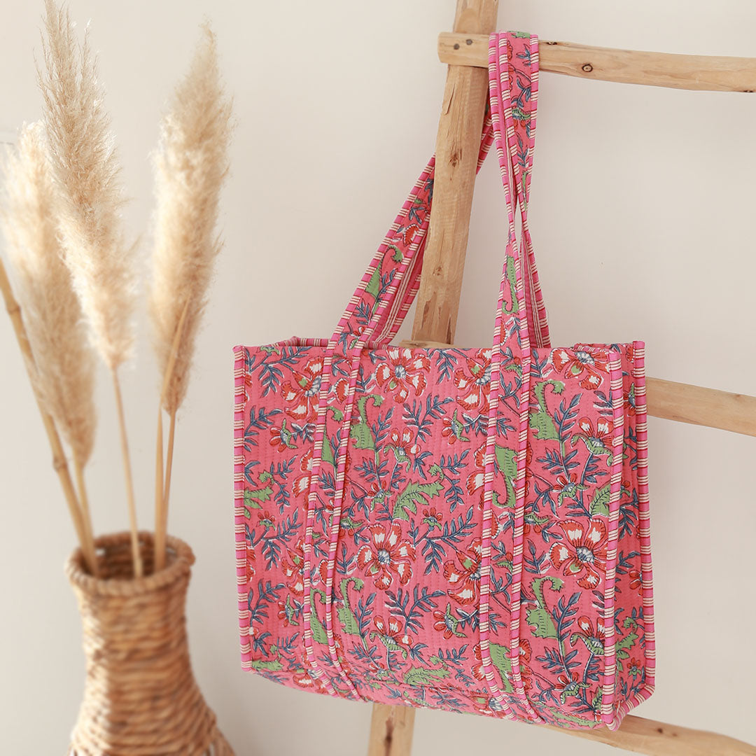 Block print shoulder bag pink