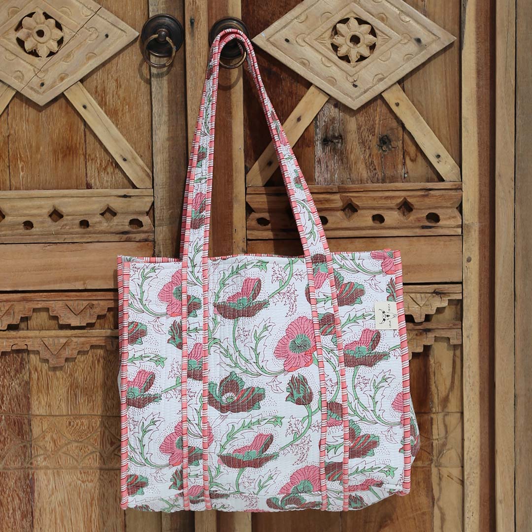 Sac à bandoulière blanc imprimé en relief