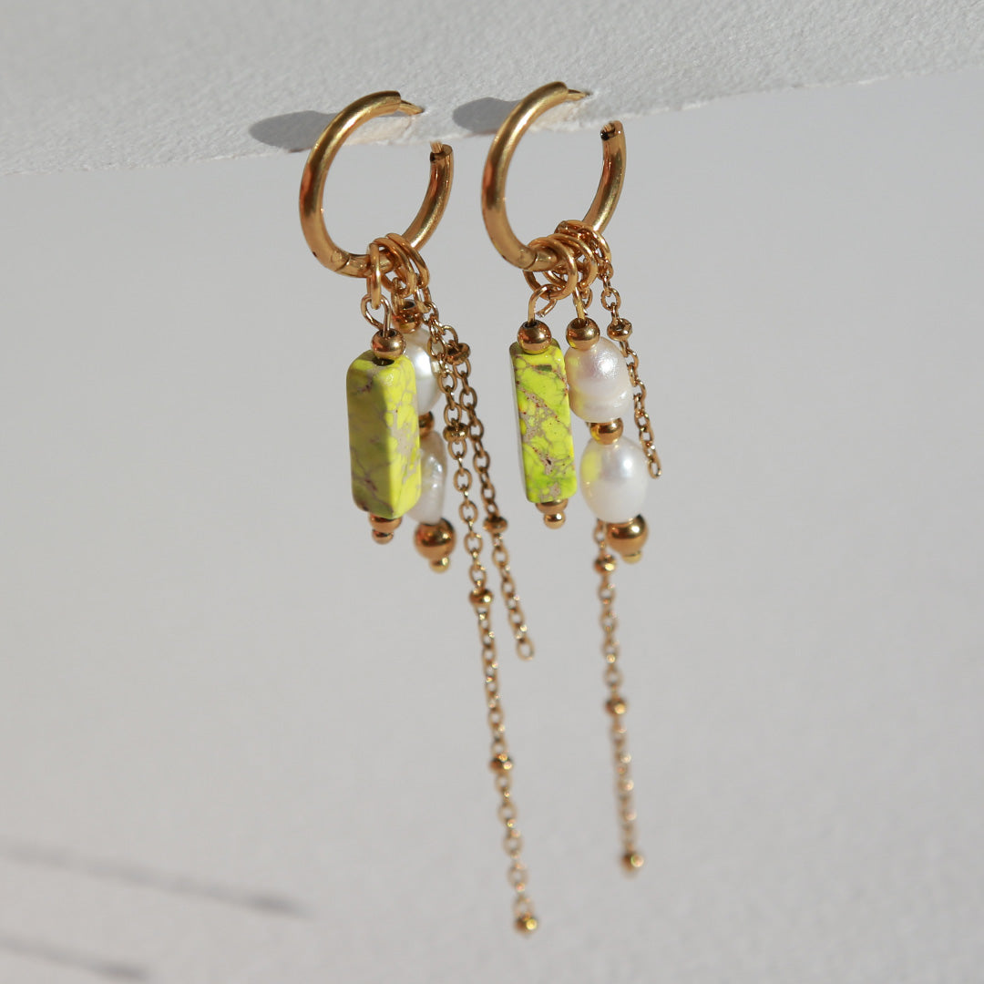 Gold earrings pearl stone lime green