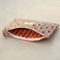 Trousse de maquillage marron indien