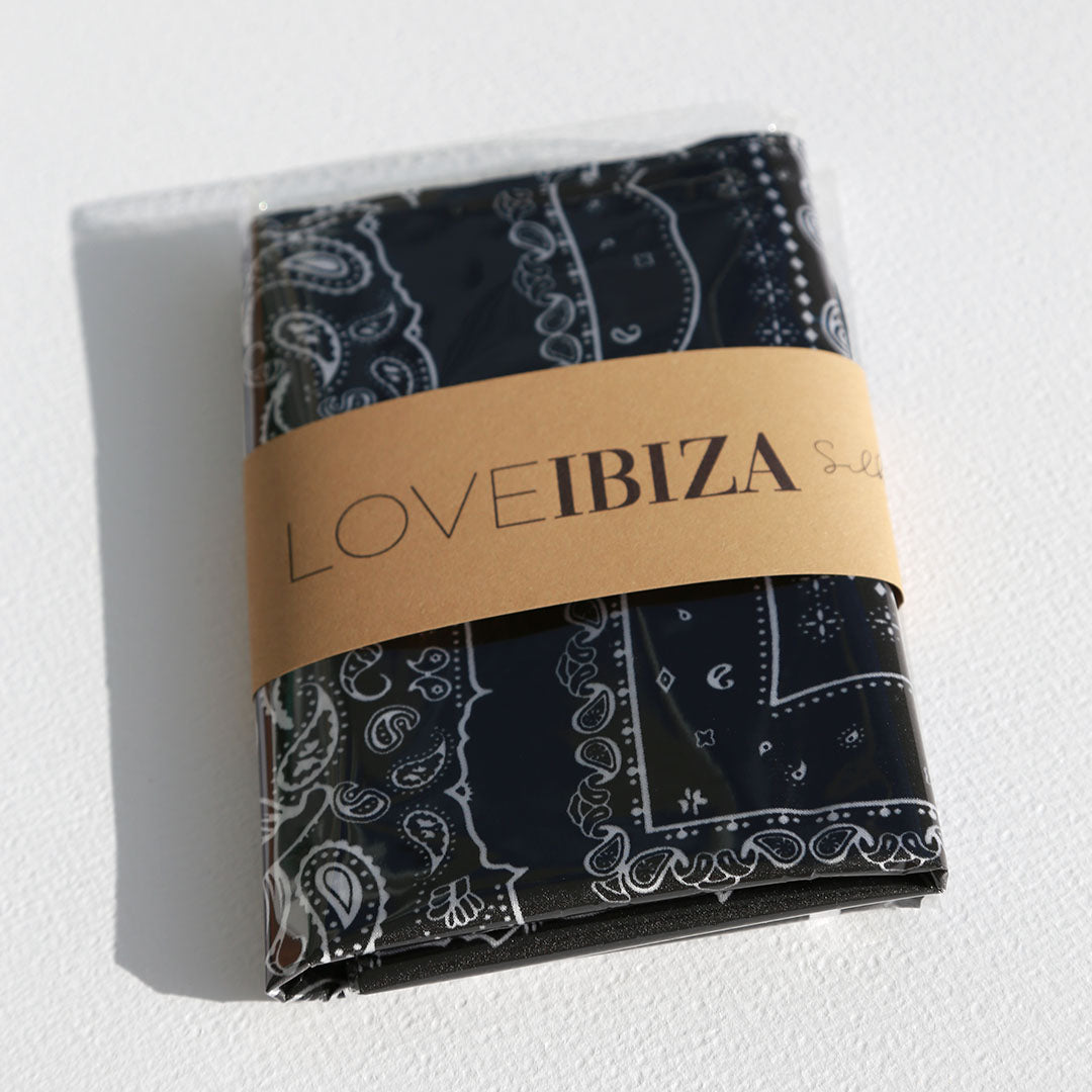 Schwarzer Satin-Bandana-Schal