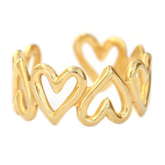 Gold ring heartbeat