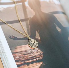 Collier maze bronze